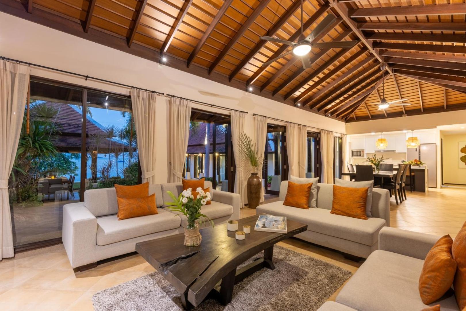 Bacaya Beachfront Villa Bang Rak Beach  Ngoại thất bức ảnh