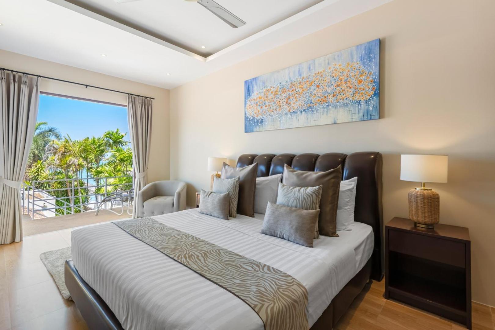 Bacaya Beachfront Villa Bang Rak Beach  Ngoại thất bức ảnh
