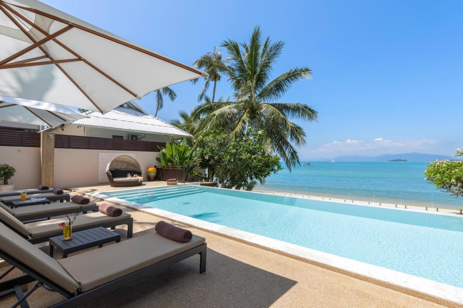 Bacaya Beachfront Villa Bang Rak Beach  Ngoại thất bức ảnh